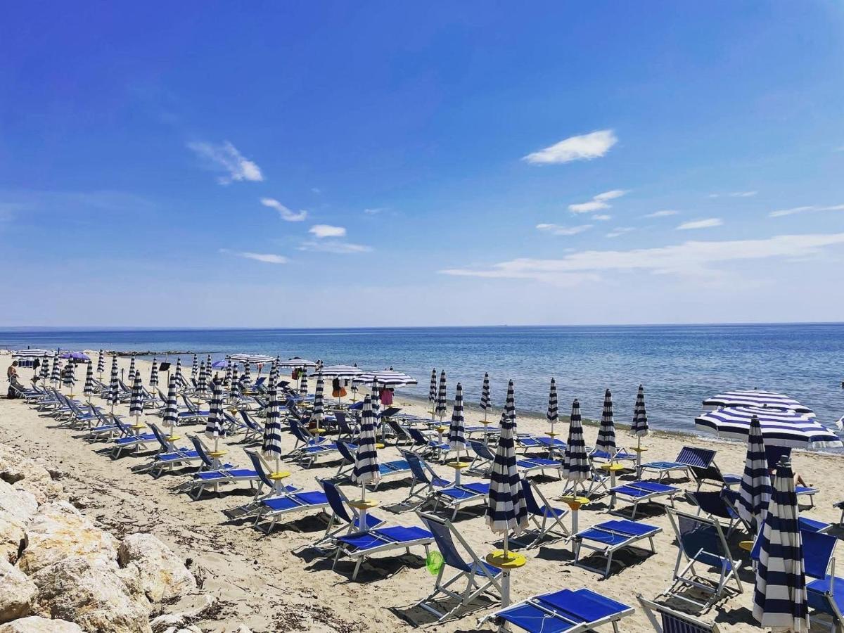 Riva Dei Greci Camping Village Metaponto Eksteriør billede